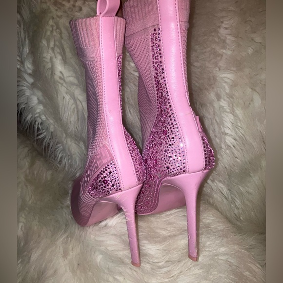 Steve Madden Maxwelle Ankle Boot Pink - Picture 6 of 9
